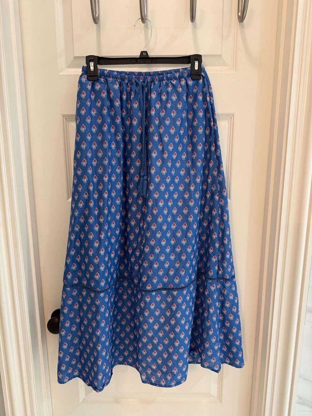 Universal Thread Maxi Skirt Size XS Blue Floral